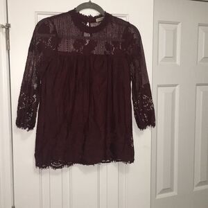 Chance or Fate Burgundy Lace High Neck Top Size XS